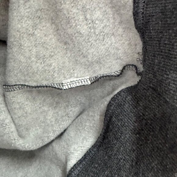 Ariat Gray Blue Logo Pullover Hoodie Sweatshirt Mens SEE MEASUREMENTS - Picture 5 of 6